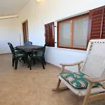Ana بومير