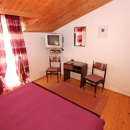 Anita Guest house